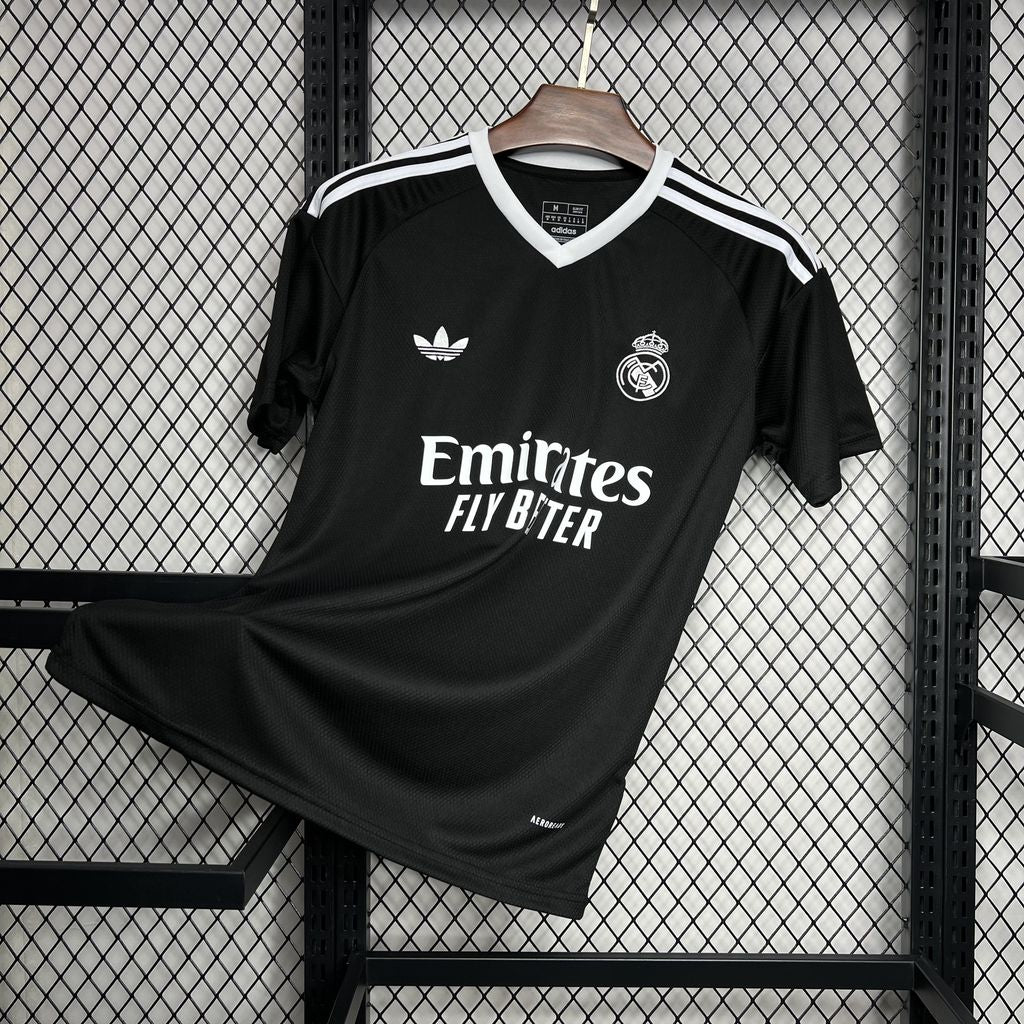 Real Madrid 2024/25 Training Jersey