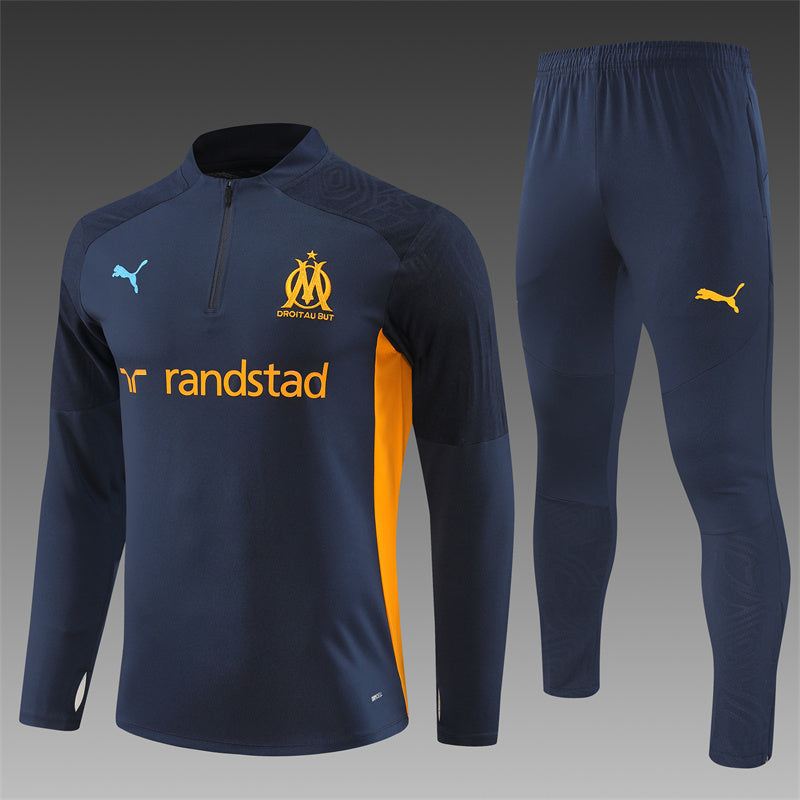 OM tracksuit