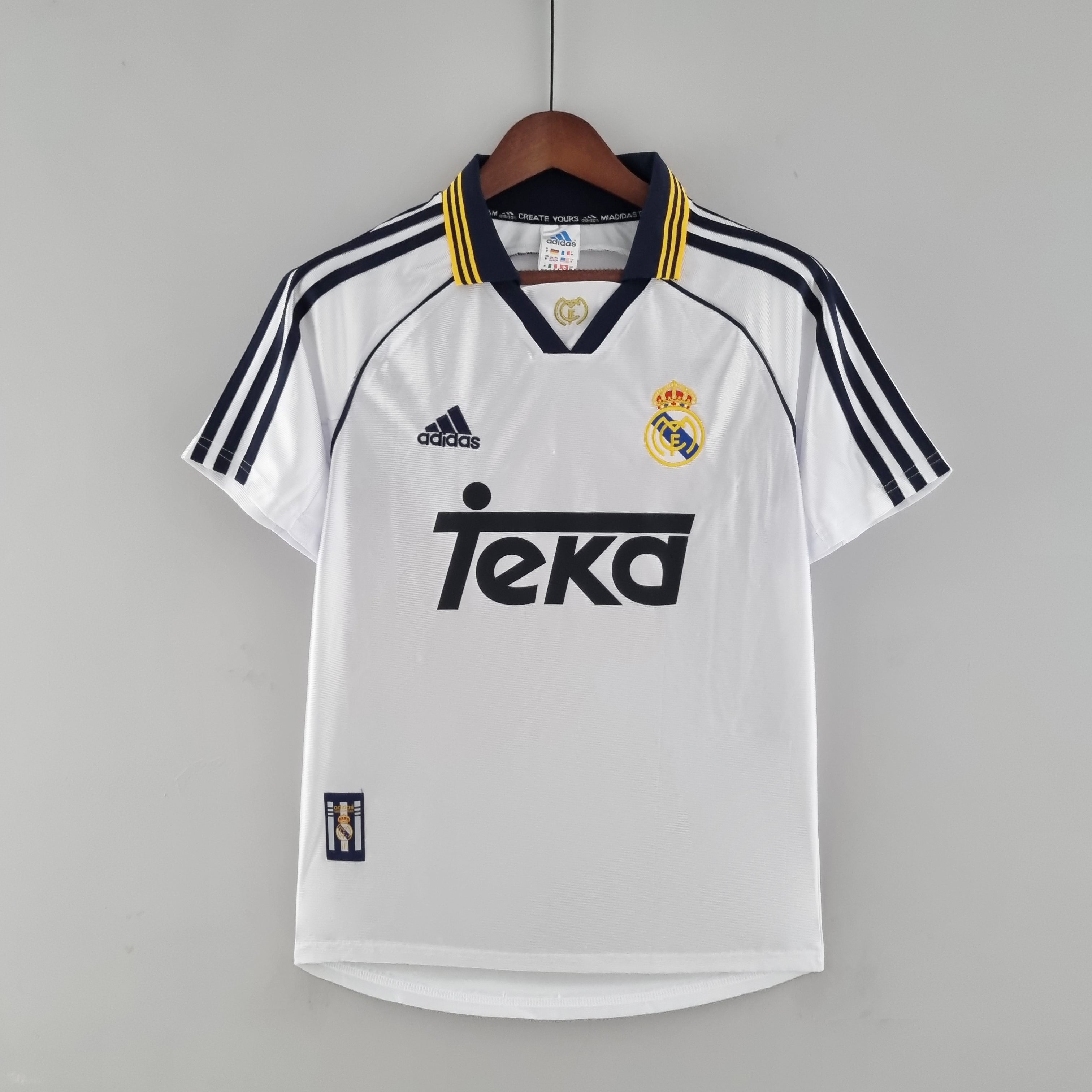 Retro Real Madrid 2000 home