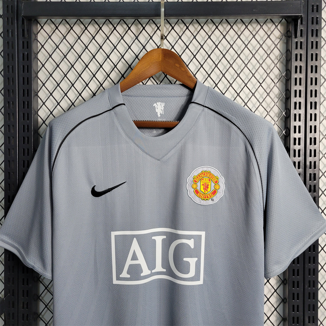 07-08 Manchester United gray goalkeeper