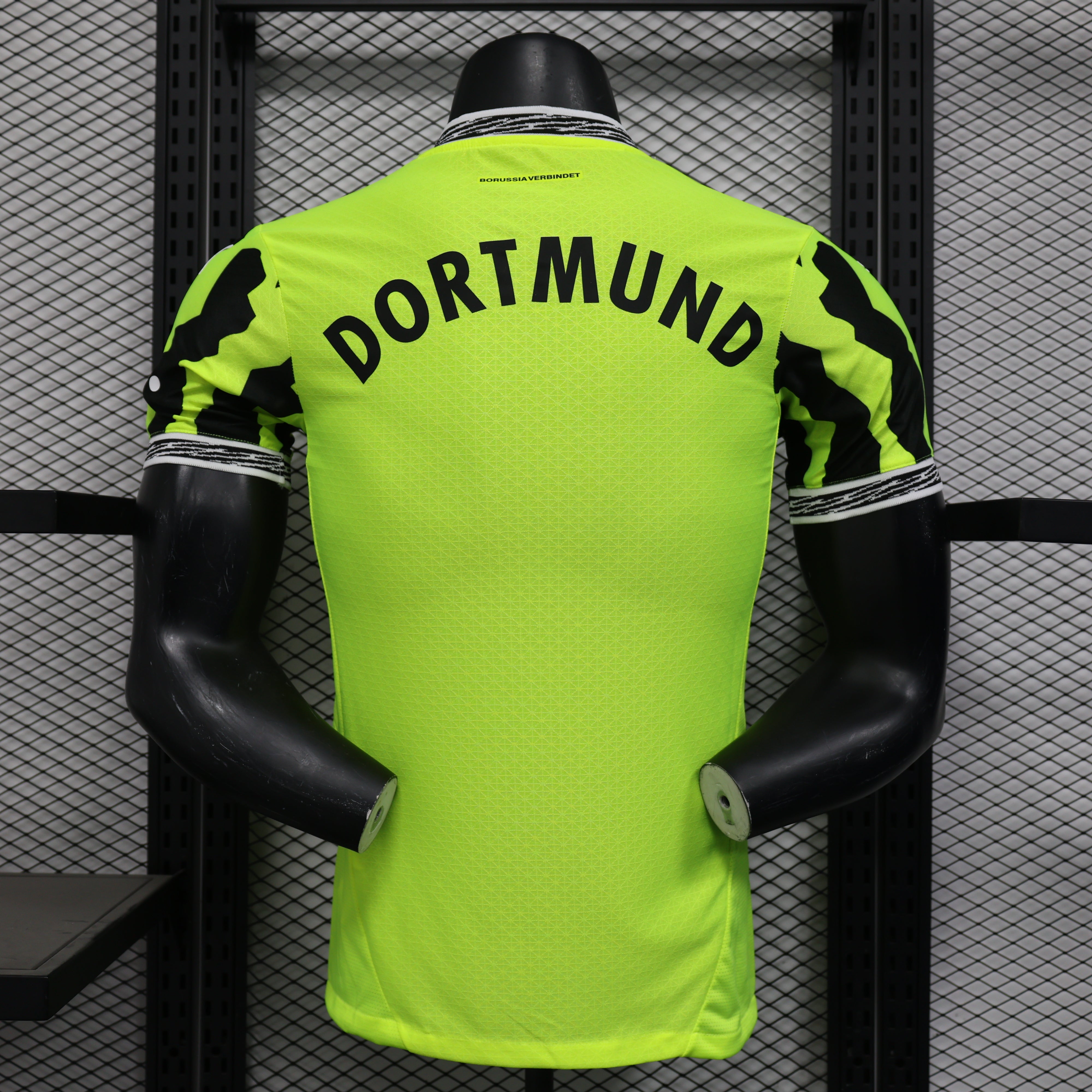 25/26 Borussia Dortmund Away