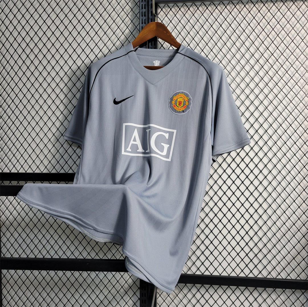 07-08 Manchester United gray goalkeeper