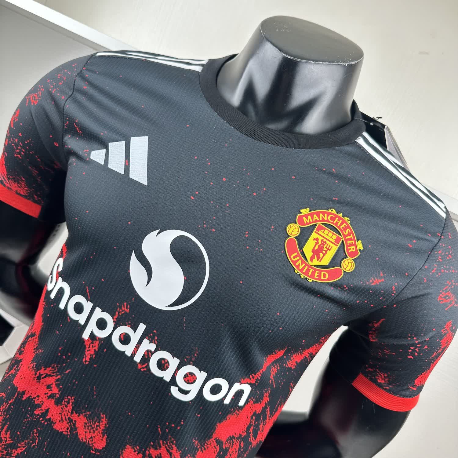 Manchester United 2024-25 Black and Red - Player Version